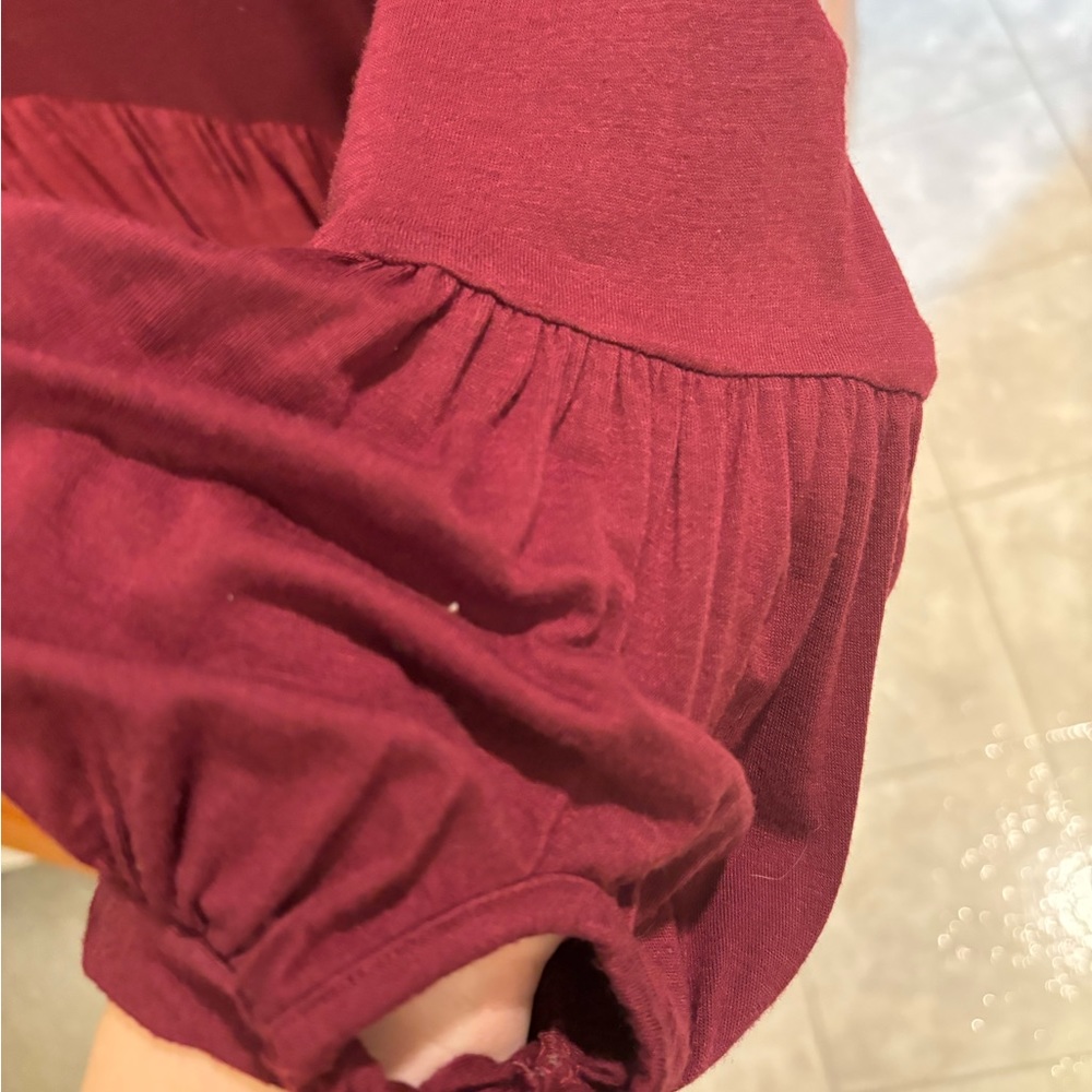 Red Wine Tunic 🍷 - Picture 4 of 5